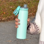 FlyLady's 25 ounce/750 ml Powder-Coated Stainless Water Bottle in Seafoam Green